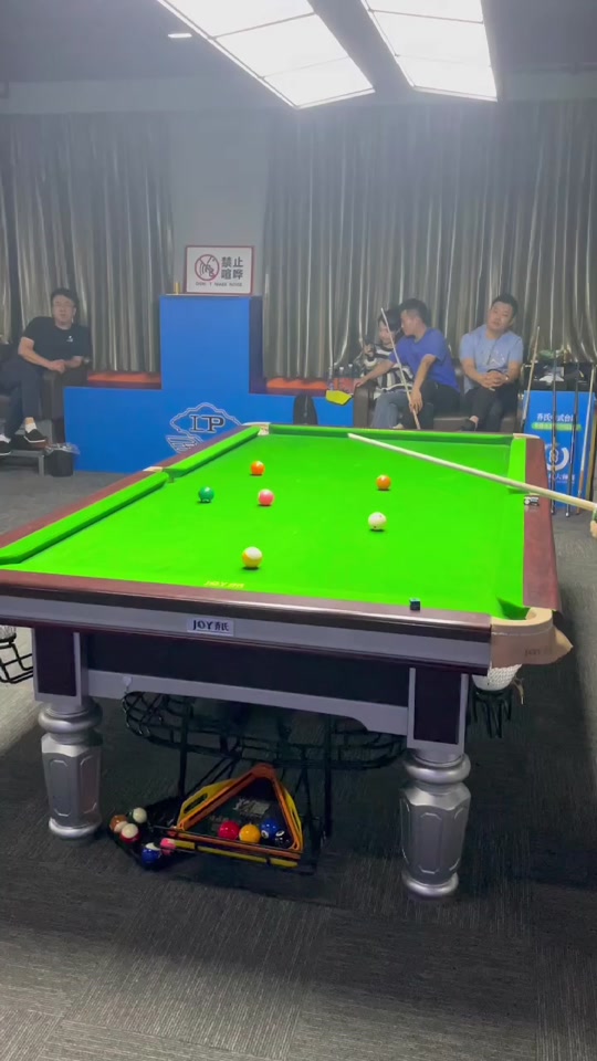 库里用一记 库里用一记