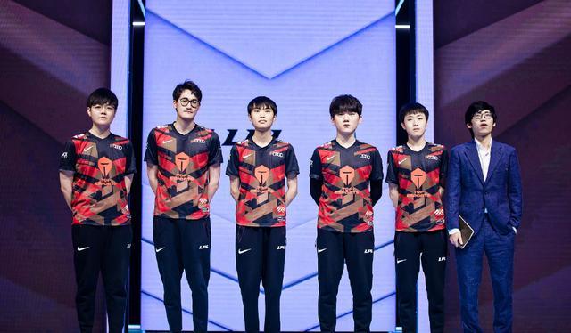 全队将返回 全队将返回